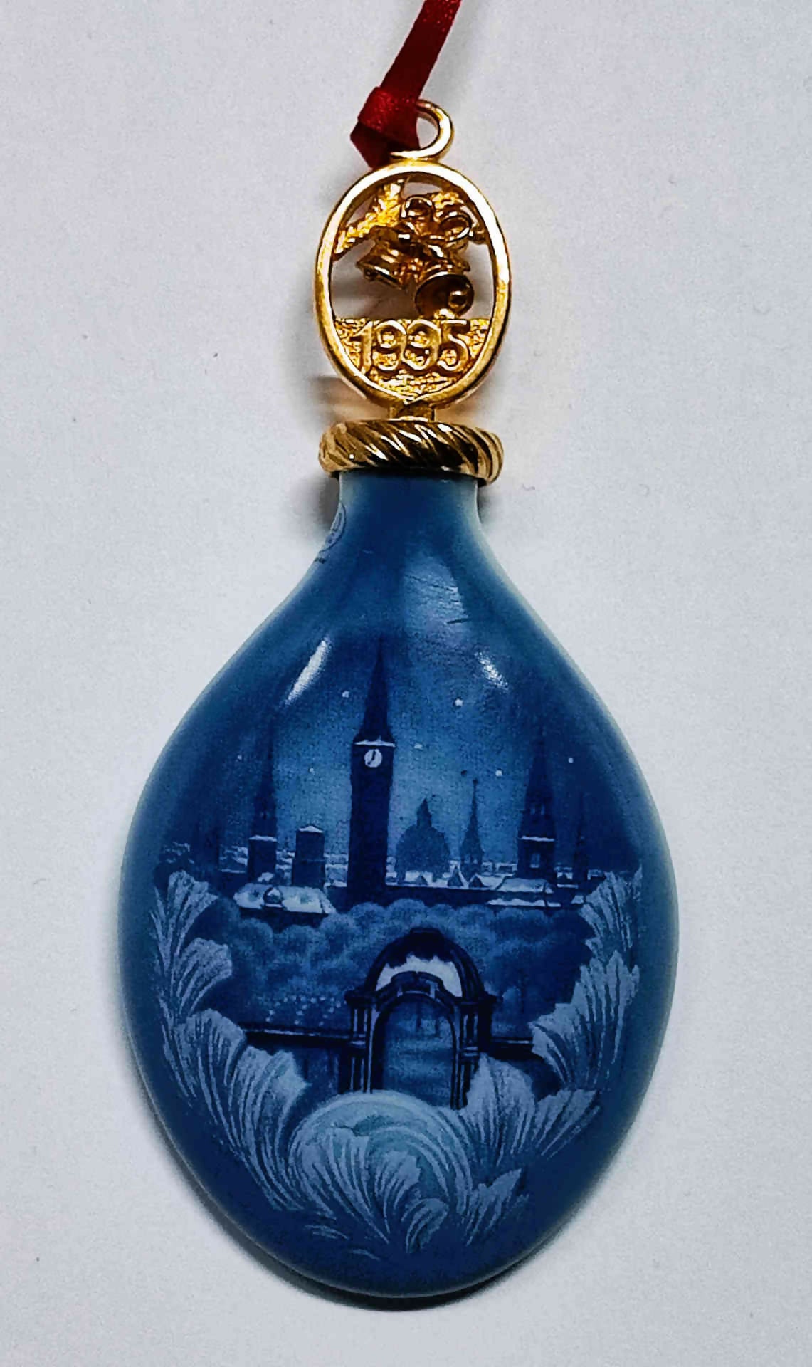 BG-X-DROP-1995-goccia-natale-christmas-bing-grondahl-towers-at-copenhagen-img2